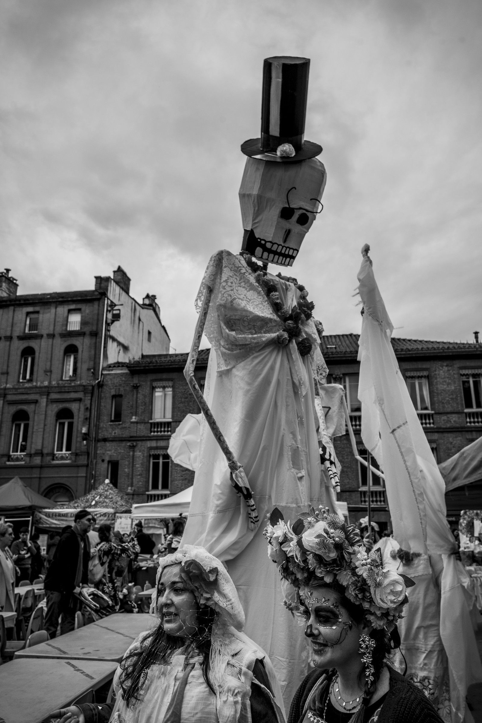 Des photographies en couleur, où les gens sont magnifiés par la lumière chaude du soleil